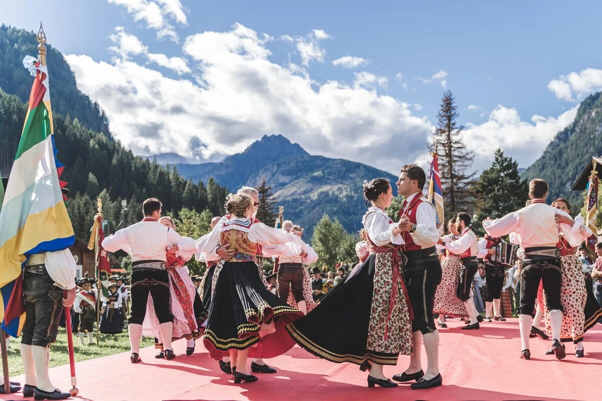 Tradições Italianas de Outono: Festas, Colheitas e Sabores Sazonais