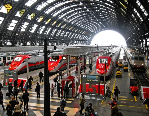 Como se Locomover em Milão: Metrô, Ônibus, Táxis e Apps para se Deslocar