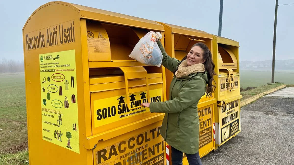 Como Participar da Coleta Seletiva de Roupas Usadas na Itália