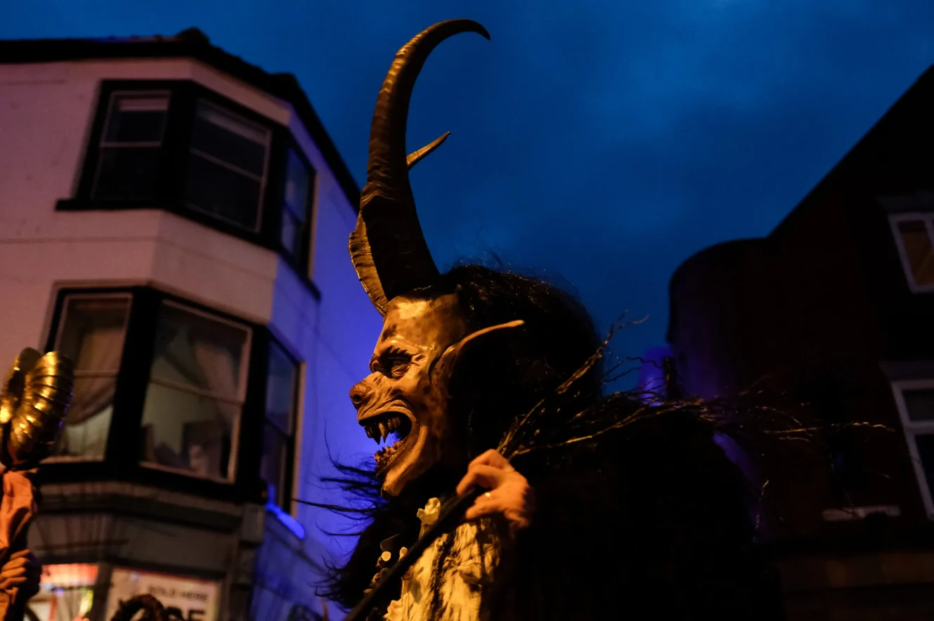 Lendas Alpinas da Itália: Criaturas, Bruxas e Mitos de Inverno nas Montanhas