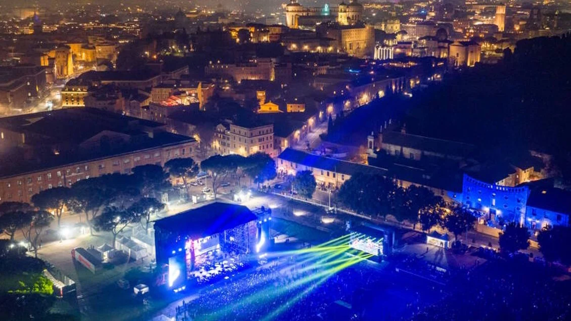 Réveillon nas cidades: de Roma ao espetáculo de Dubai — eventos, passeios e dicas