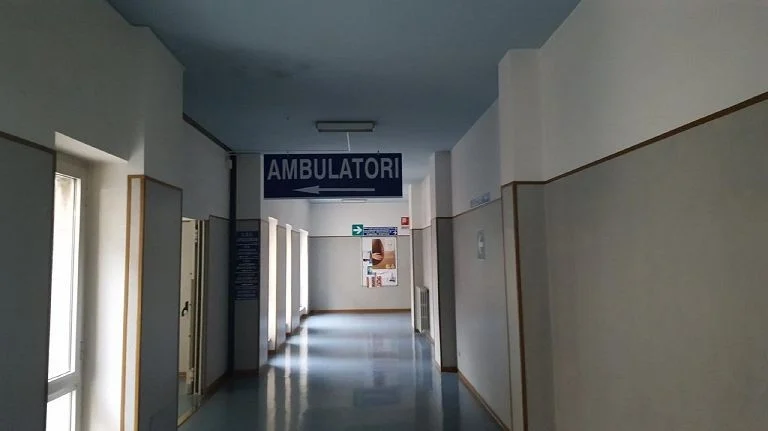 Madre e figlia 15enne morte per intossicazione alimentare: fatale forse una cena di pesce — rainews.it