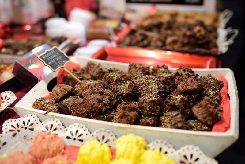 Google Imagens - Escolha De Doces No Mercado Tradicional De Natal Em Tallinn ... - 30/12/2025