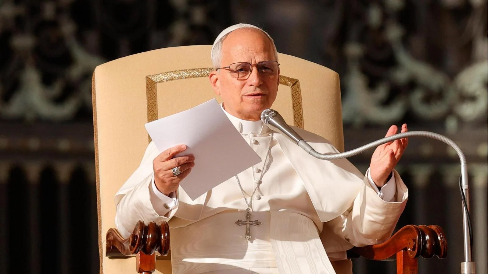 Papa Leão XIV pede reflexão no fim do ano após Jubileu, guerras e a morte de Francisco