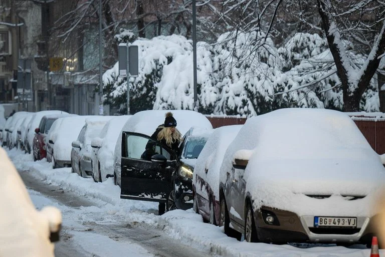 La tempesta Goretti si abbatte su Regno Unito, Francia e Germania. Neve e pioggia sui Balcani — rainews.it