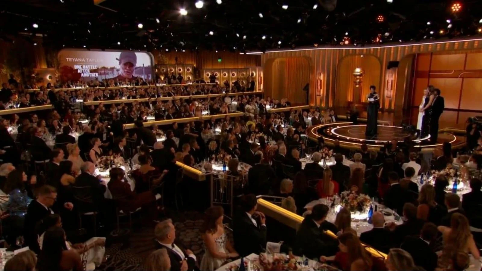 Golden Globes 2026: 'Hamnet' domina o drama e Timothée Chalamet supera DiCaprio