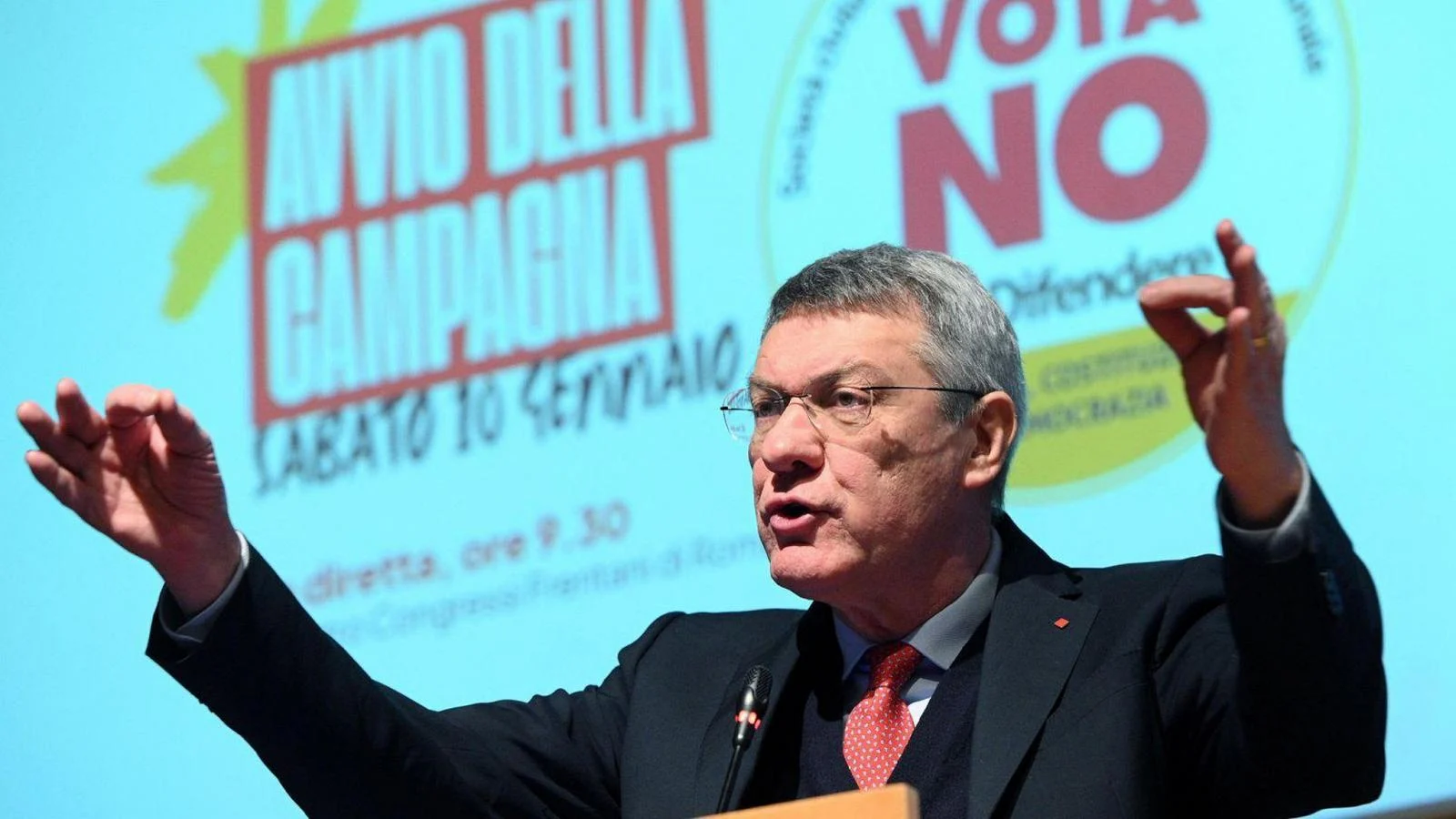 Frente do “Não” se une em Roma para proteger a Constituição contra a reforma judicial de Meloni