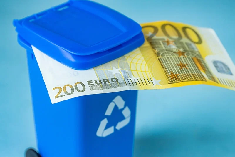 Taxa de Lixo na Itália em 2026: Como Funciona a TARI e Quem Deve Pagar