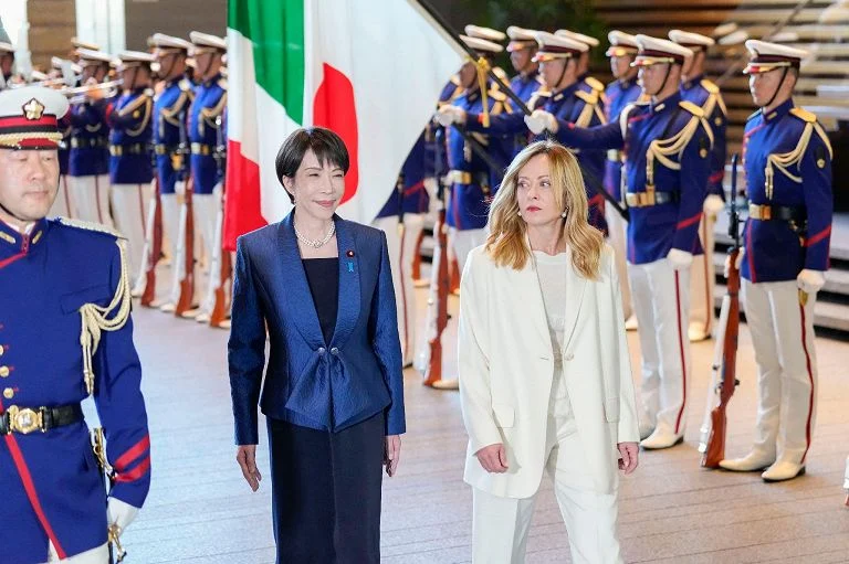 Meloni incontra Takaichi: "Impegno a tutelare l’ordine internazionale basato sullo Stato di diritto" — rainews.it