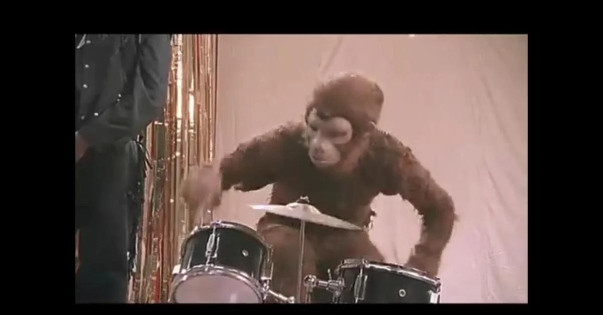 The Avalanches e a ‘Sampledelia’: o cinema da memória sonora e o legado do ensemble