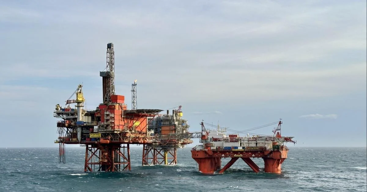 Eni abandona incursão na Groenlândia e acelera investimentos na Noruega: 14 licenças de gás para Vår Energi