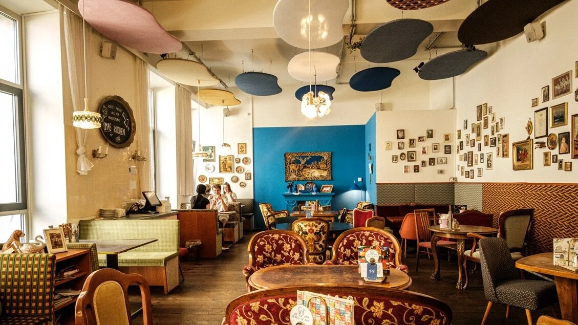 O encanto do café vienense: dos Habsburgos às interpretações contemporâneas