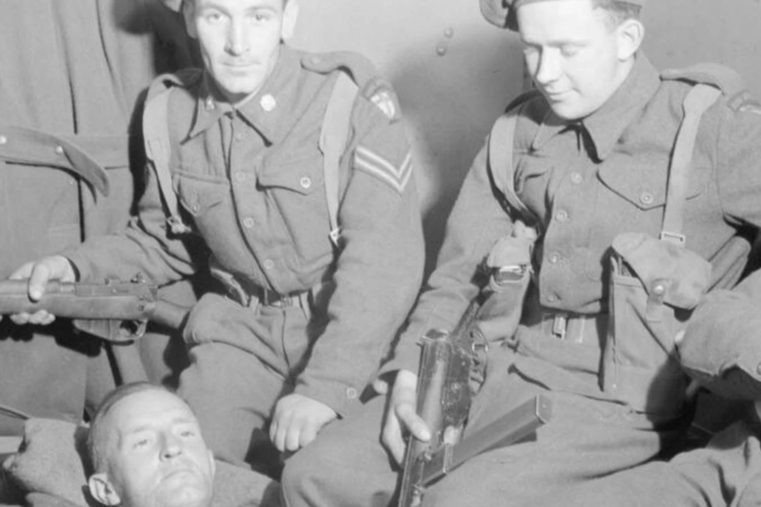 William Joyce, o 'Lord Haw‑Haw': o espelho traiçoeiro do fascismo e o fim por alto-tradição