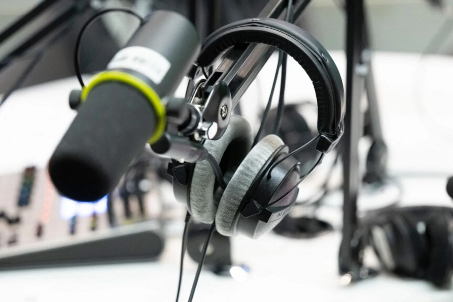 Podcasts na Itália 2025: audiência cresce e branded podcasts ganham força