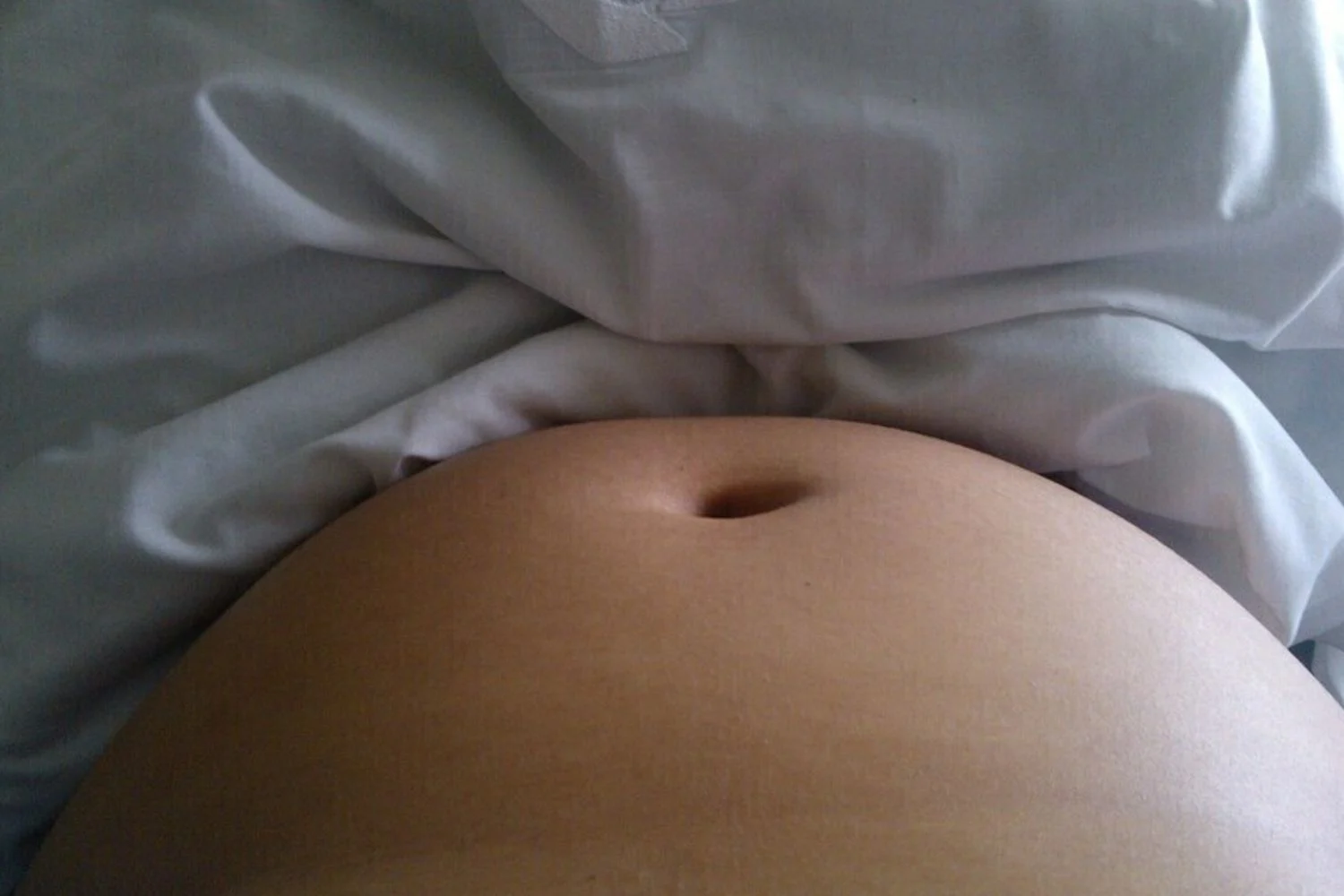 Estudo confirma: paracetamol na gravidez não eleva risco de autismo, ADHD ou deficiência intelectual