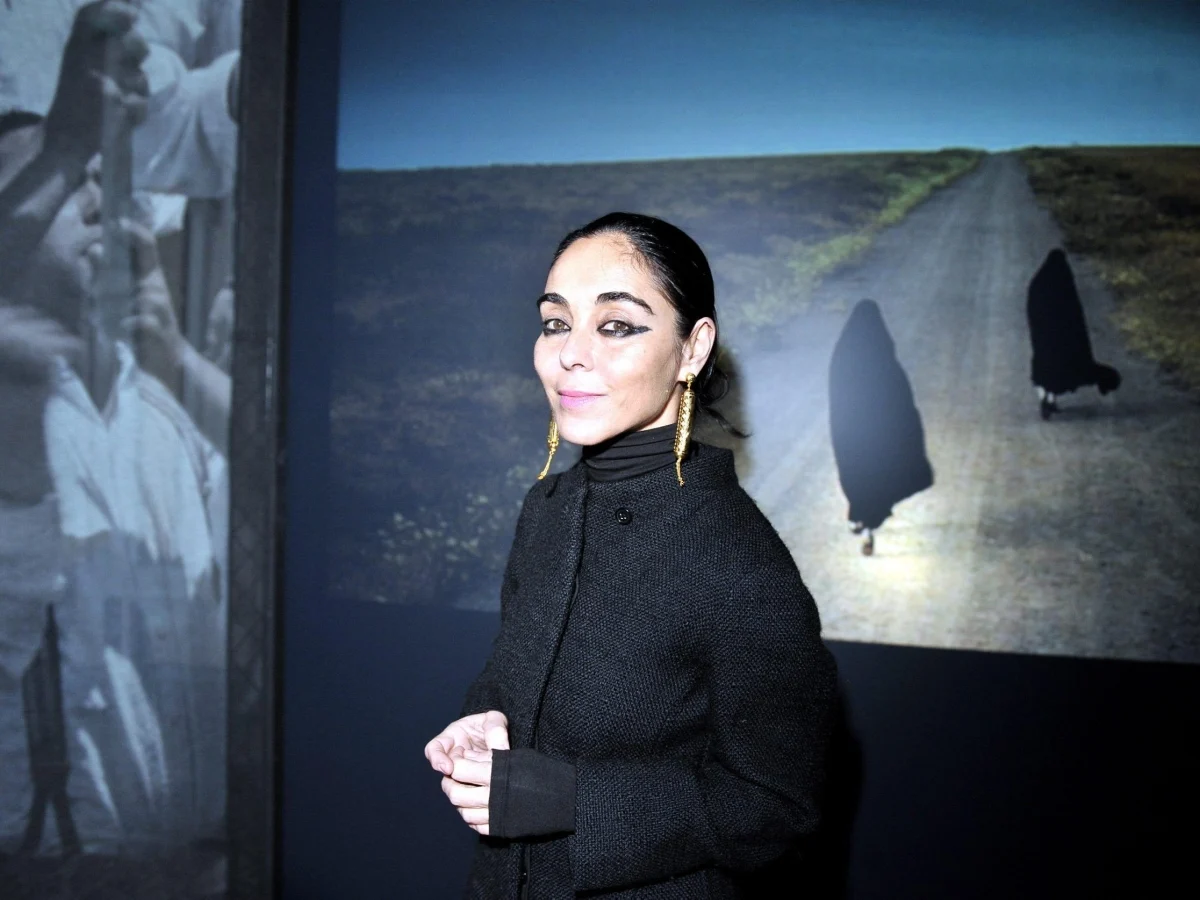 Shirin Neshat humaniza o mito em Parma: Orfeo e Euridice como pessoas do nosso tempo
