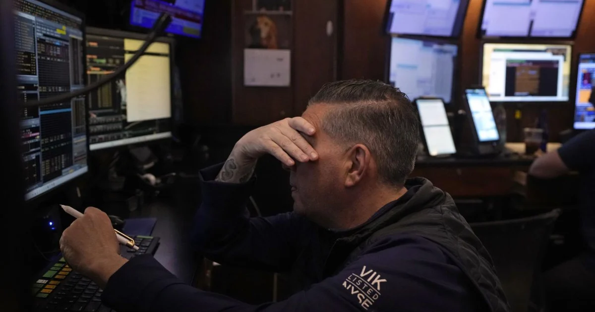 Bolsas europeias caem após novas ameaças de Trump sobre a Groenlândia; ouro e prata batem recordes