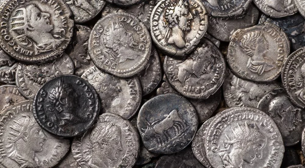 Achado Histórico: Moedas do Império Romano na Costa Sarda