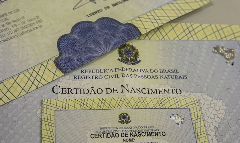 Certidão de Breve Relato e Certidão de Inteiro Teor
