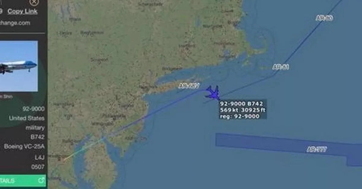 Air Force One volta à base por falha elétrica; Trump parte em outro avião rumo a Davos e fala em acordo sobre Groenlândia