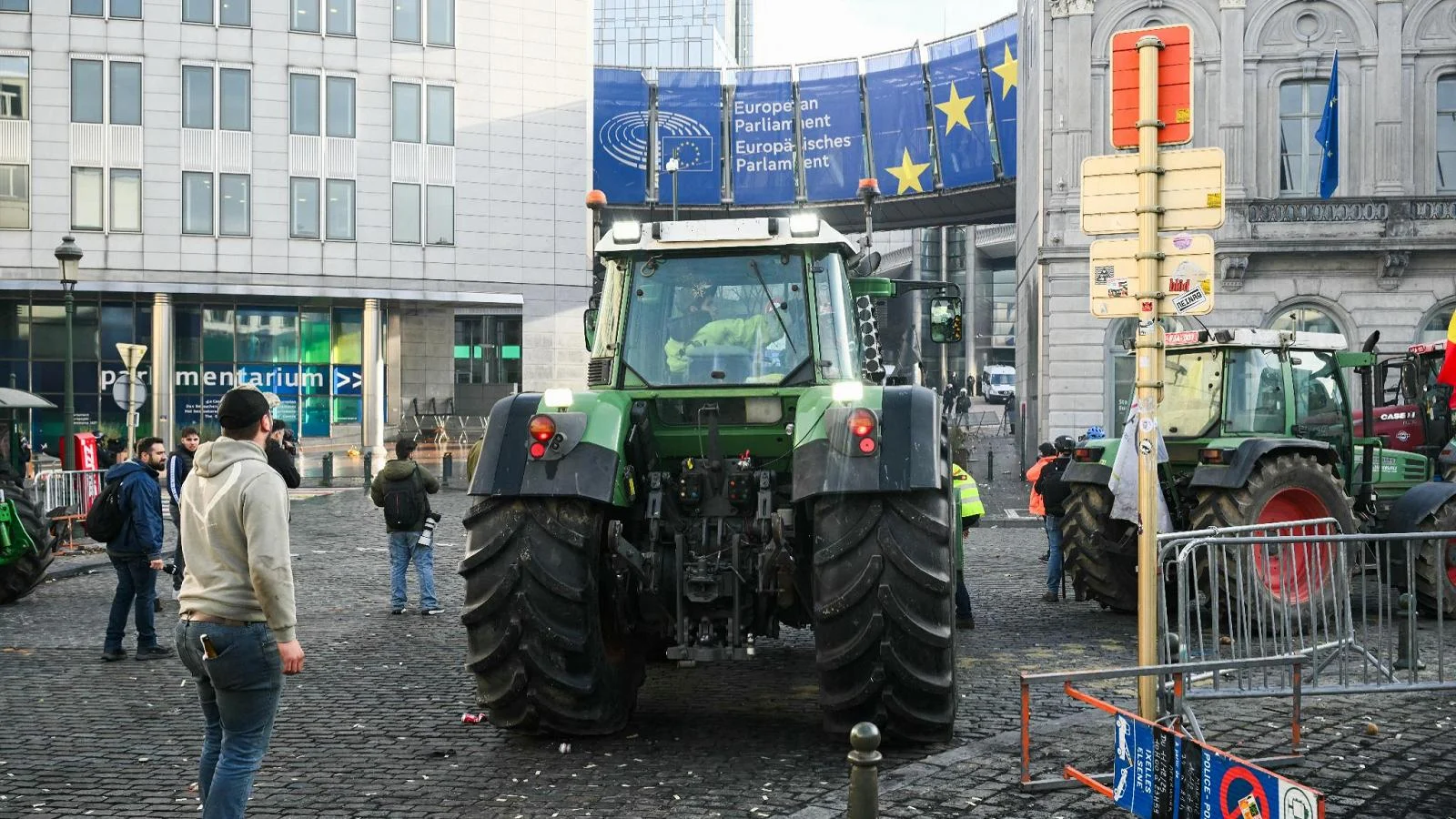Parlamento Europeu trava acordo UE‑Mercosur e solicita parecer da Corte de Justiça da UE