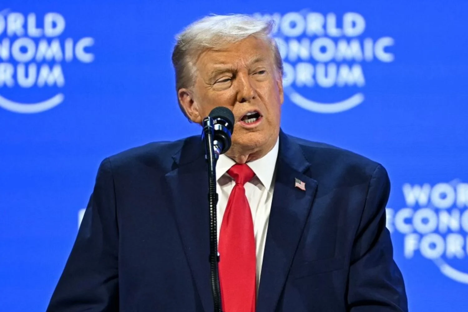 Trump em Davos: os EUA reafirmam ambição sobre a Groenlândia e redesenham um eixo de influência