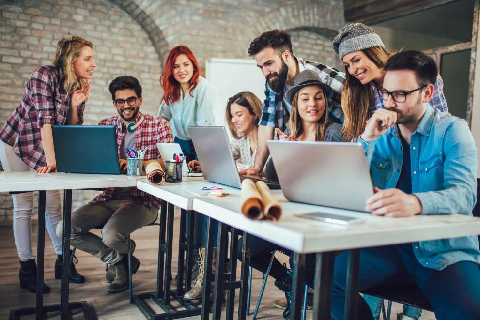 Profissionais Qualificados: Itália facilita entrada com Cartão Azul da União Europeia