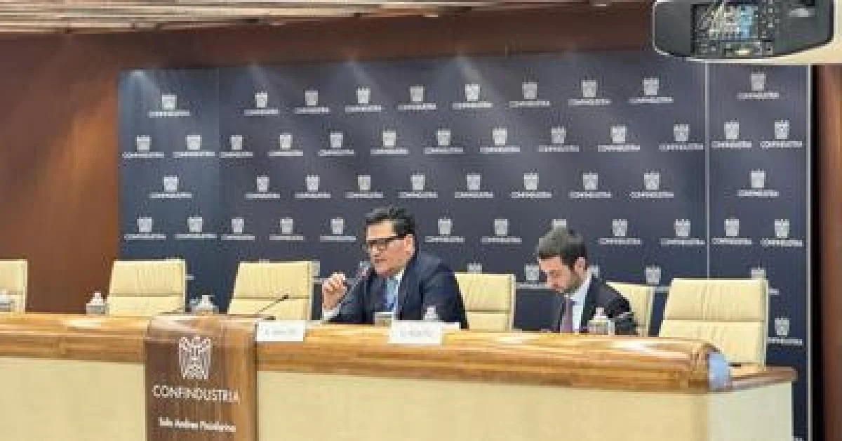 Produtividade no centro das políticas públicas, diz Santoro (Inps) ao apresentar o XXIV Relatório