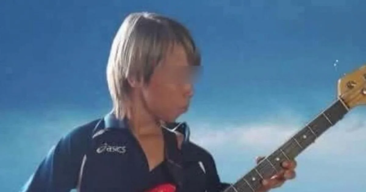 Tragédia em Fondi: Diretora Suspensa Após Ocorrência com Estudante