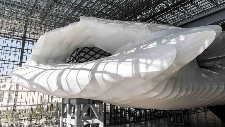 Pantone 2026, il colore dell'anno è Cloud Dancer: il bianco che promette un nuovo inizio — rainews.it