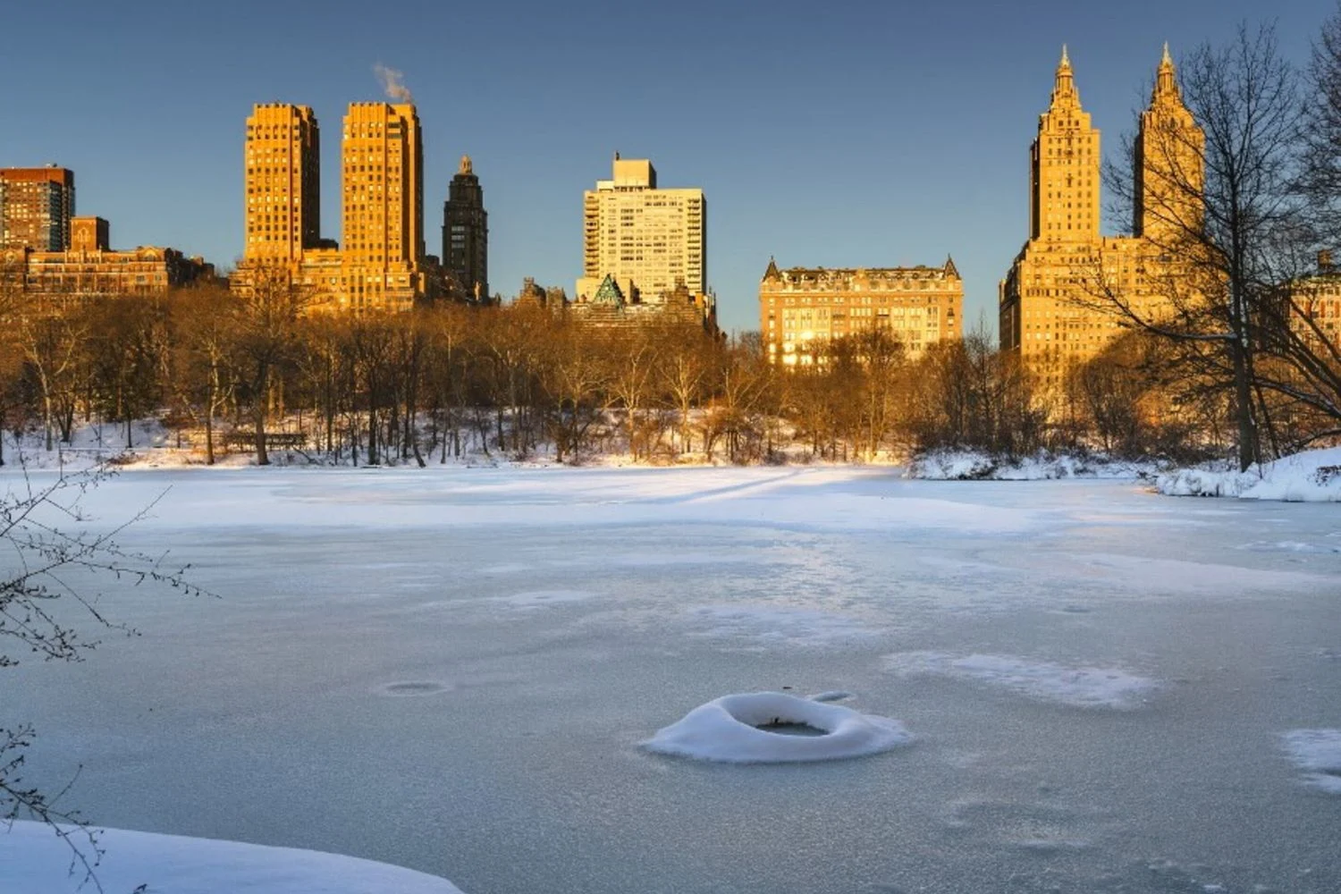 Tempestade de neve e gelo ameaça metade dos EUA em sistema de 2.400 km