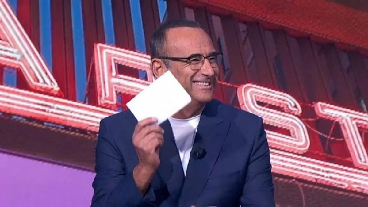 Sanremo 2026: Carlo Conti diz que não será o anfitrião em 2027 e relembra ajuste em 'Occidentali's Karma'