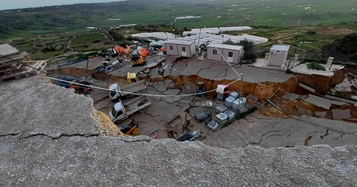 Allerta gialla: deslizamento em Niscemi deixa frente de 4 km e evacuação emergencial