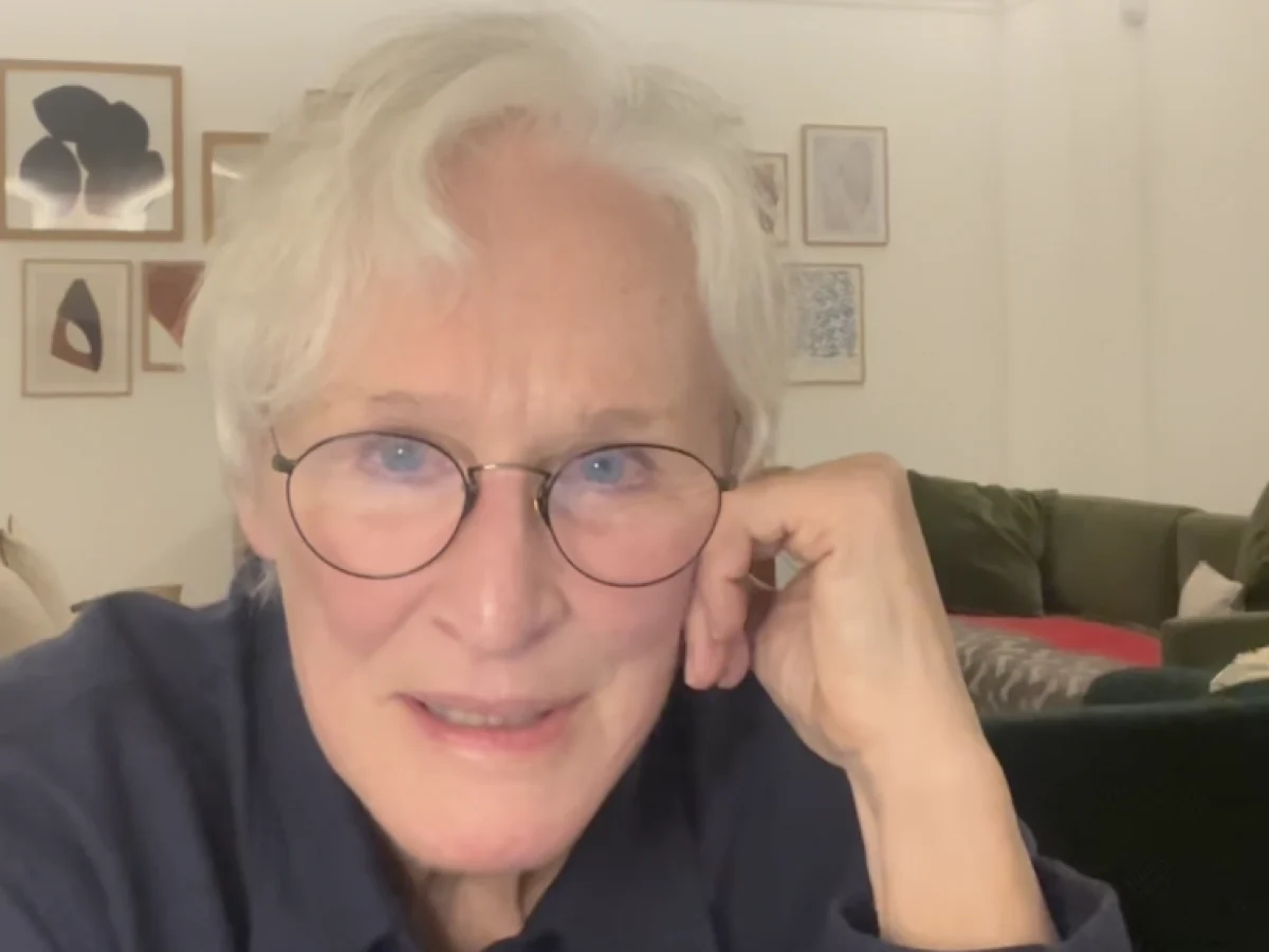 Glenn Close declara-se 'indignada' com o regime de Trump após morte em Minneapolis