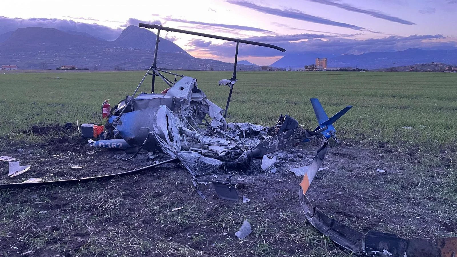 Helicóptero ultraleve cai em Benevento: um morto e um ferido em estado grave