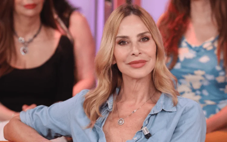 Stefania Orlando revela que foi roubada em casa: “Vivo com ansiedade”