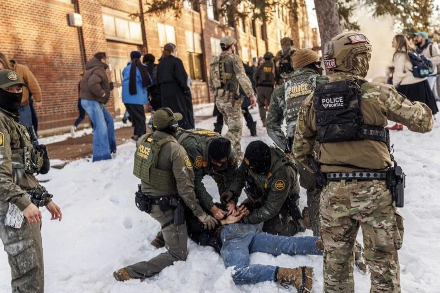 ICE e seus poderes: o papel da agência federal à prova após o caso de Minneapolis