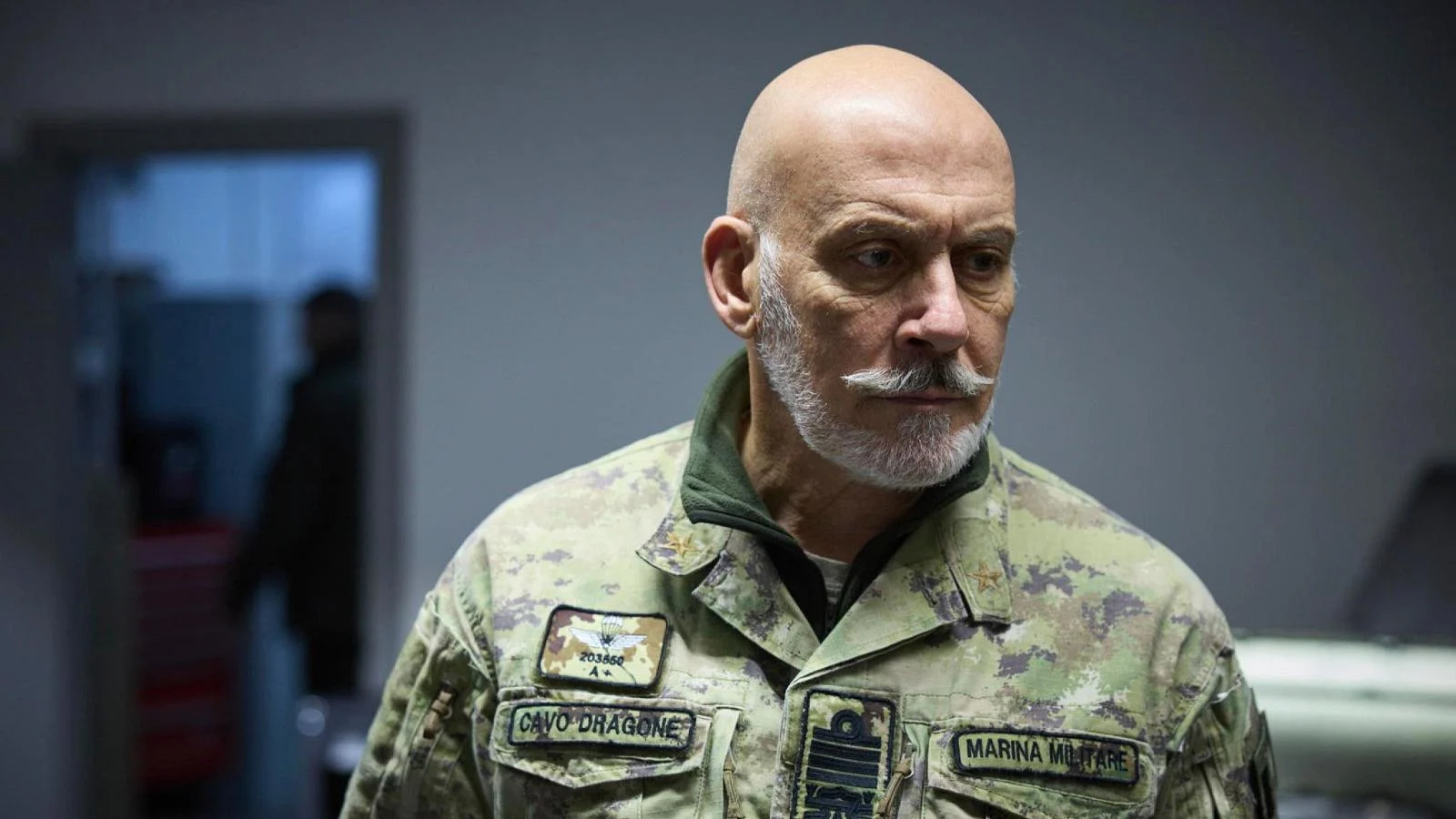 Ammiraglio Cavo Dragone: Não ao exército europeu; **EUA** essenciais e **Putin** rejeita qualquer trégua