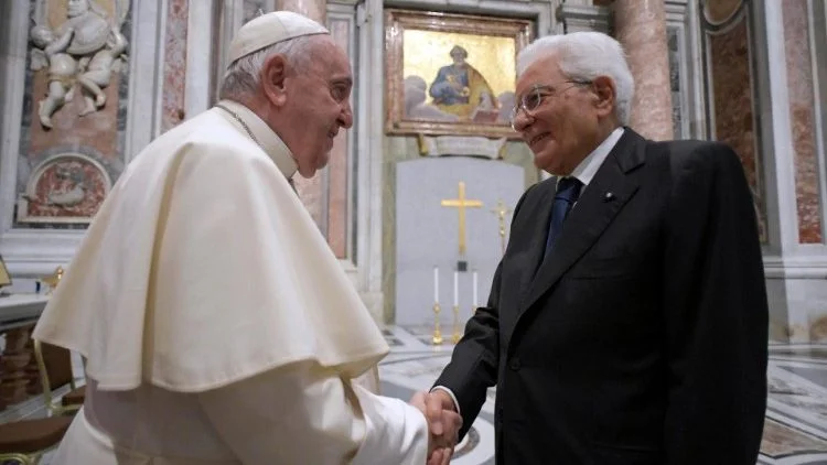Itália: Mattarella e Francisco unidos por Mensagens de Paz