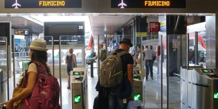 Viajar com Dois Passaportes: Vantagens e Como Fazer