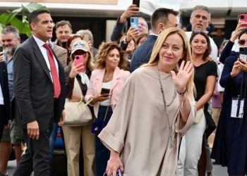 Primeira Ministra Meloni em Gênova: Acordo de Coesão da Ligúria