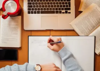 Como fazer uma Pós-Graduação na Itália: Guia Completo