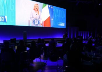 Liderança Internacional: Giorgia Meloni e a Revolução da IA
