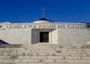 Monte Grappa e a Grande Guerra: Das Trincheiras à Paz