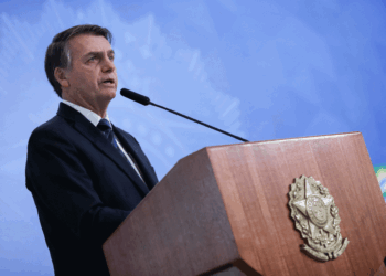 Caso Bolsonaro: Cidadania Italiana em Risco e a Conspiração Política