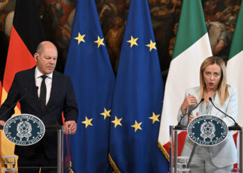 Aportes: UE apoia Itália, enquanto Alemanha enfrenta indecisão