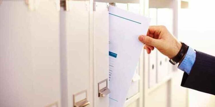 Registro Italiano: Batismo ou Civil?