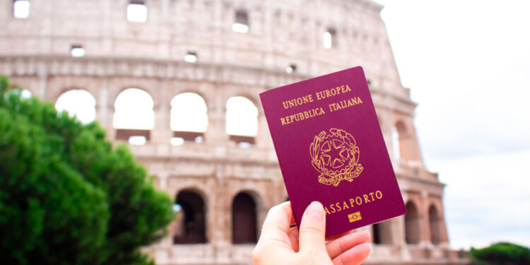 Qual a melhor forma de obter a cidadania italiana: via judicial ou administrativa?