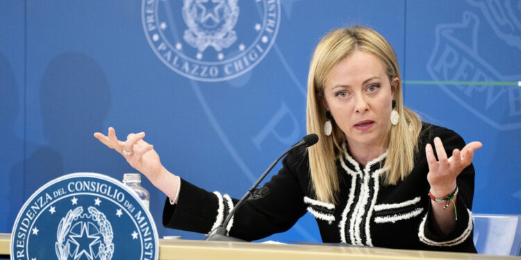 Reformas na Itália: Meloni desafia os Cidadãos a decidirem seu Futuro