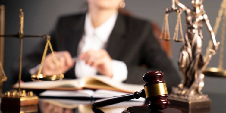 Cidadania Italiana por Descendência: Trâmites Legais e Processo Judicial